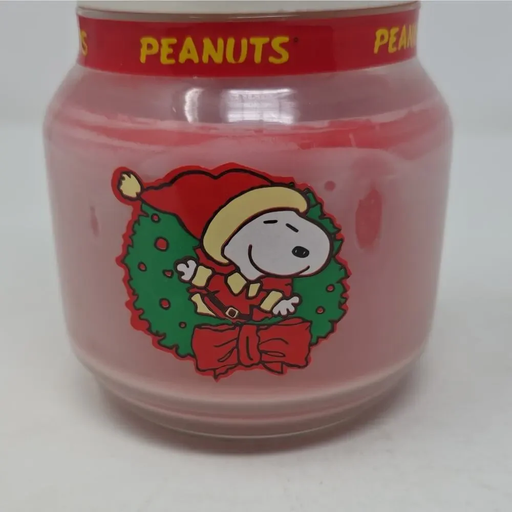 Peanuts Snoopy Christmas Jar Candle, Red Wax Glass Jar w/ Doghouse Lid, 1 Pack